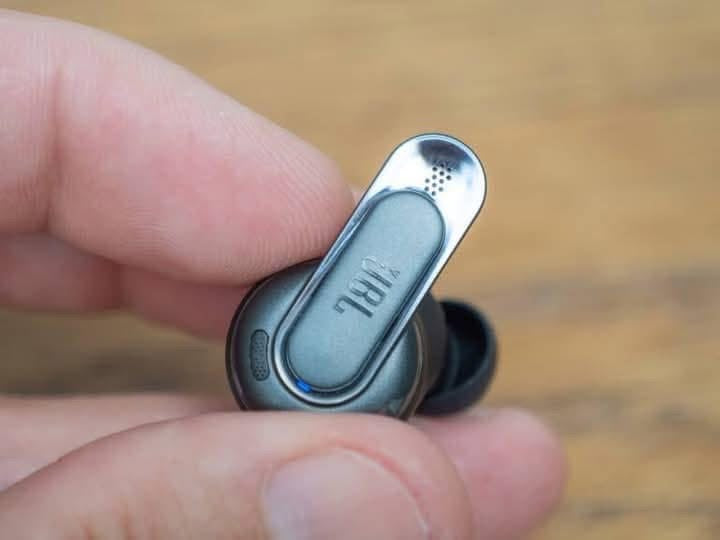 JBL TOUR  PRO 2